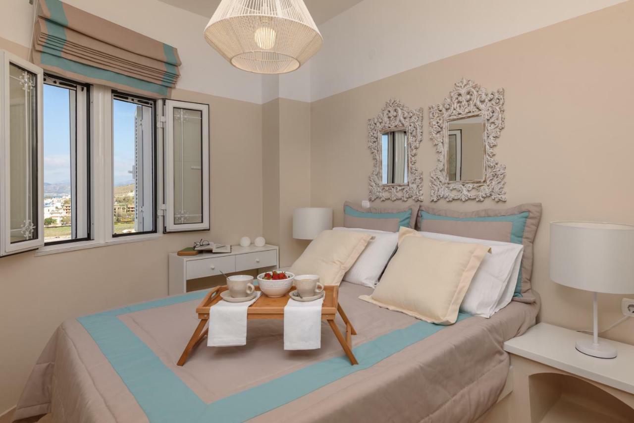 Full View In A Luxury House Kalamaki (Heraklion) Exterior foto